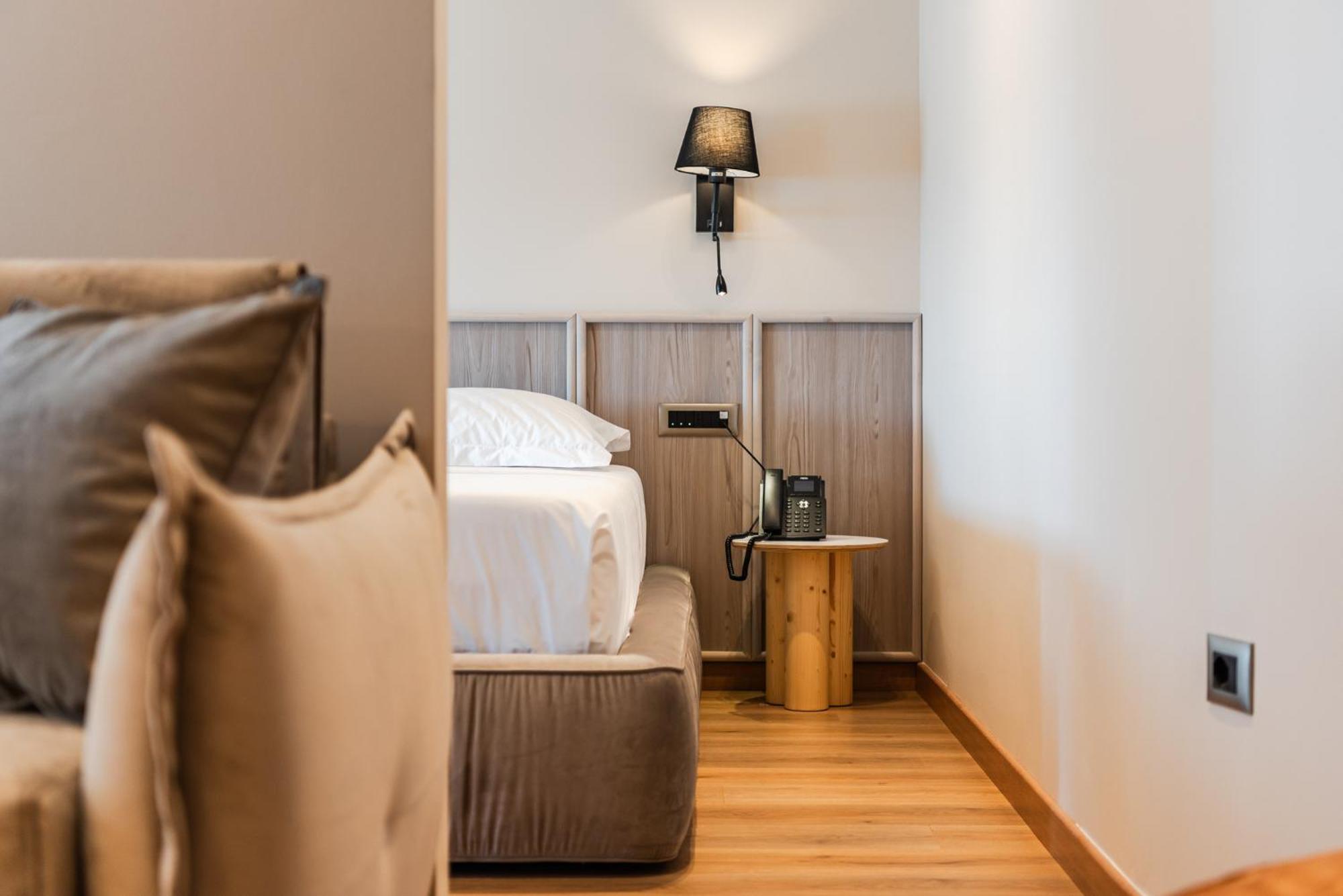 Aragosta Hotel Durrës Eksteriør billede