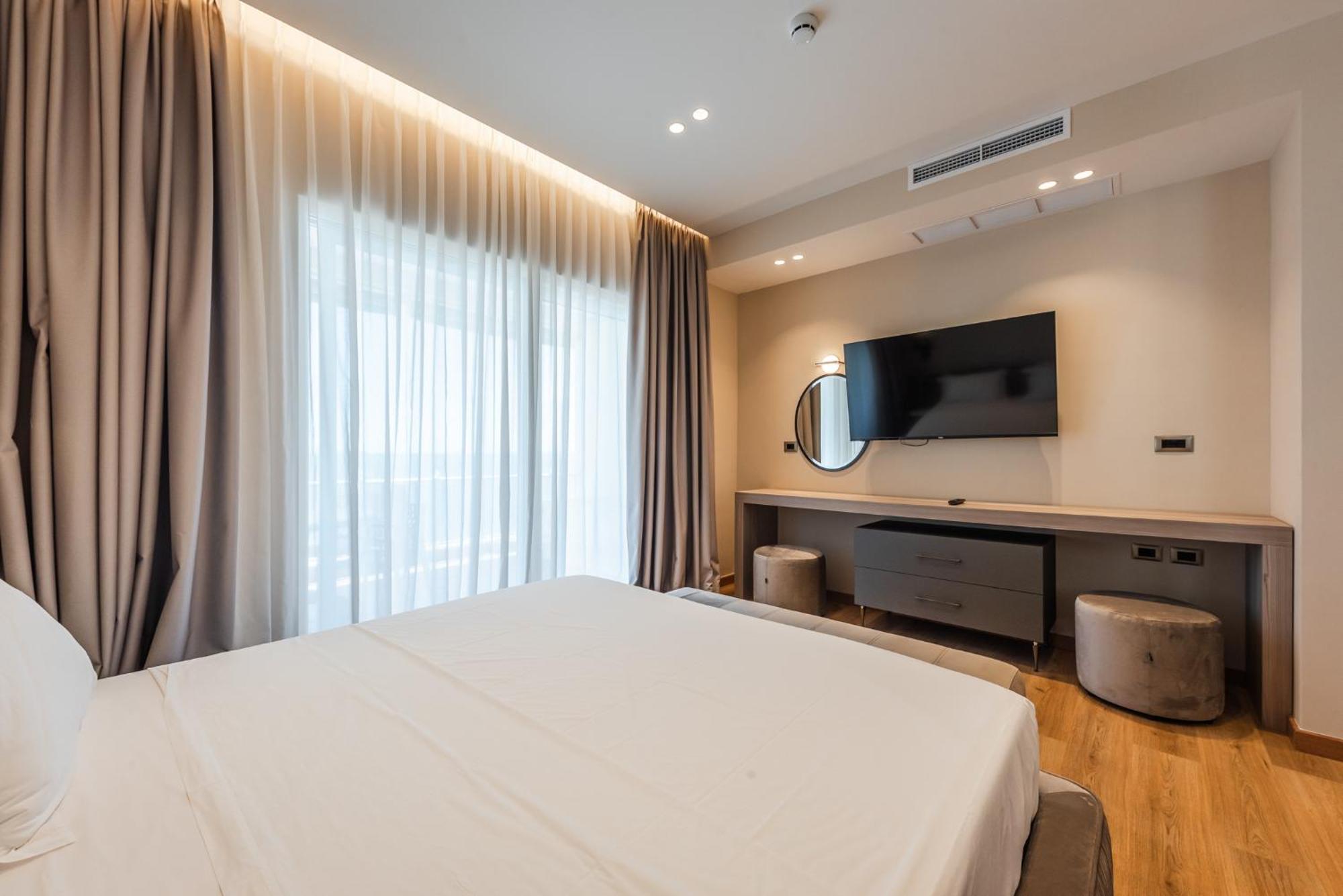 Aragosta Hotel Durrës Eksteriør billede