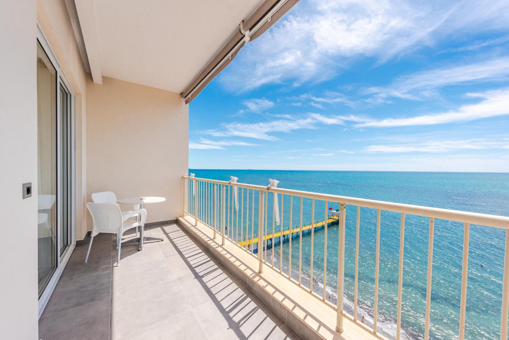Aragosta Hotel Durrës Eksteriør billede
